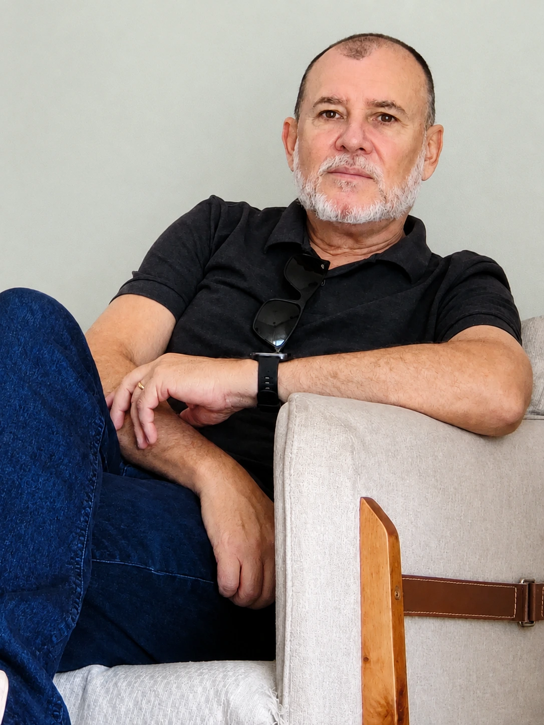 Denis Domeniski em ambiente de atendimento